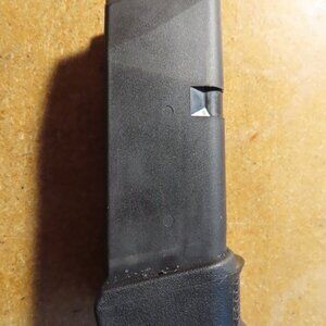 Glock 9mm; 10 Round Magazine